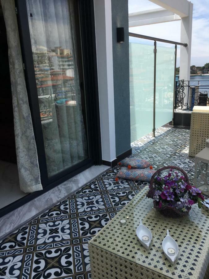 Pela Veranda Exquisite Suites Neos Marmaras Exteriör bild